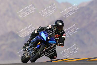 media/Oct-08-2022-SoCal Trackdays (Sat) [[1fc3beec89]]/Turn 9 (1pm)/